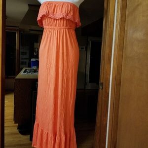 Iris Los Angeles Maxi Dress